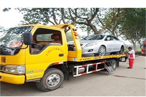 梅江区附近24小时汽车拖车服务热线