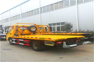 梅江区附近拖车救援搭电